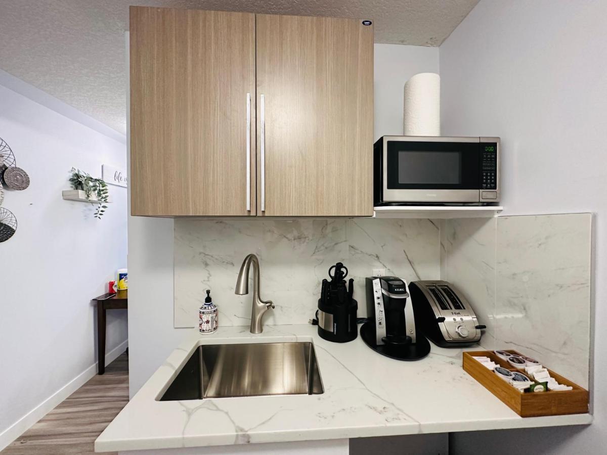 Romantic Studio With Kitchen & Ac & Bbq & A Huge Balcony 164 Canmore Exterior foto